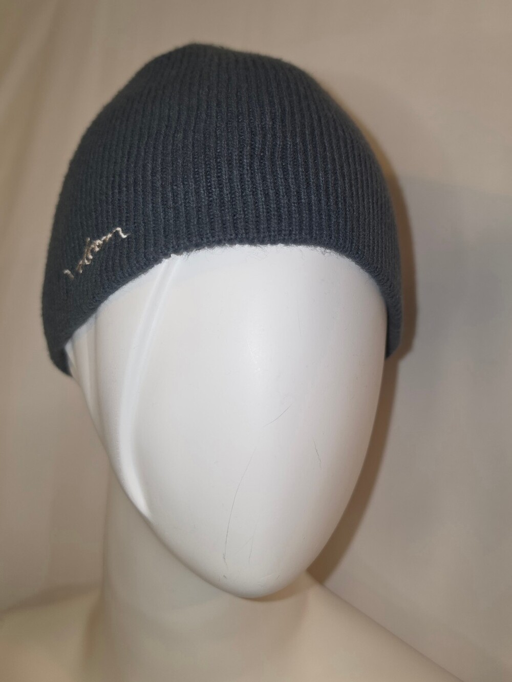 Y2K Volcom Ribbed Beanie Hat - Picture 3 of 6